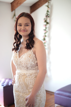Load image into Gallery viewer, Freya - Mermaid with V-neck Style Wedding Dress