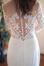 Load image into Gallery viewer, Maddy - Fit-and-Flair Long-Sleeved Lace Wedding Dress
