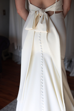 Load image into Gallery viewer, Mikaela - Mermaid with V-Neck Wedding Dress
